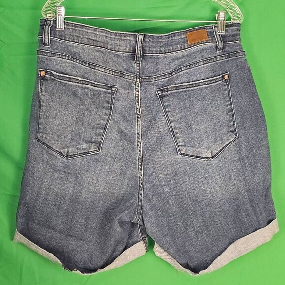 Judy Blue Womens Dark Wash Button Fly‎ Roll Cuff Denim Shorts 2XL - Picture 2 of 4
